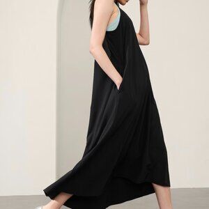 Athleta Presidio Traveler Maxi Dress NWOT Size M